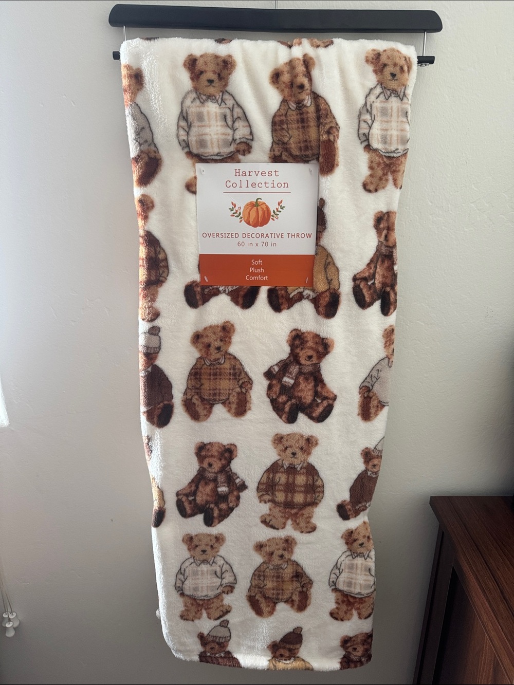 Fall whimsical Teddy Bear Throw - White and Brown